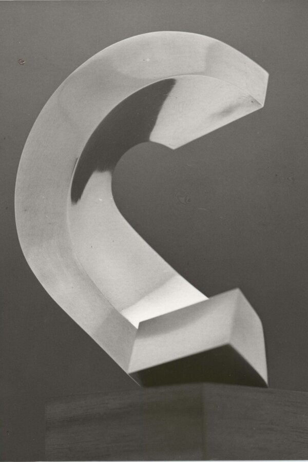 Zdeněk Kučera, Rotace, 1991, bronz, v. 15 cm